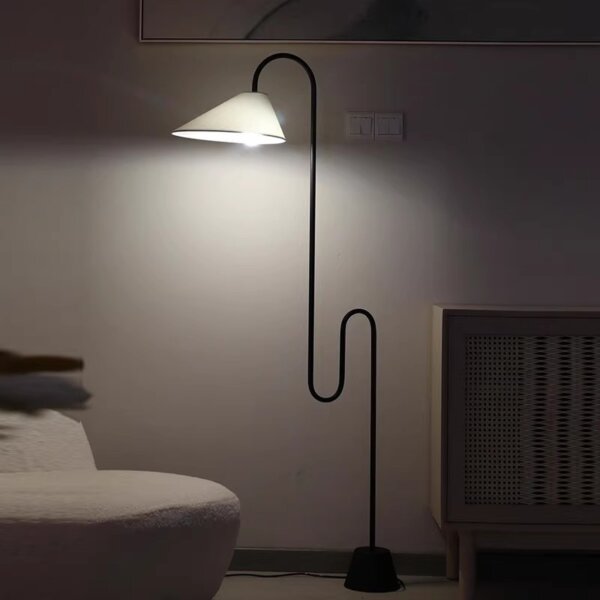 H155CM Metal Vertical Floor Lamp