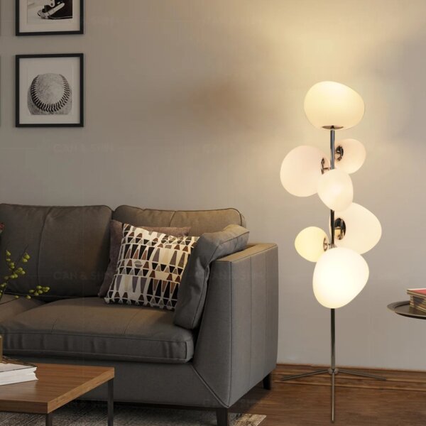 7 Head Egg H165cm Iron White Black Floor Lamp - Image 2
