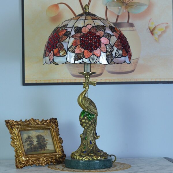 Retro Pastoral Copper Shell Table Light - Image 3