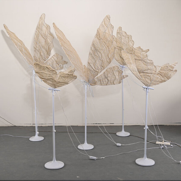 Butterfly LED Wedding Floor Lamp - 图片 4
