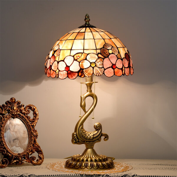 Copper Shell Luxury High-End Luxury Pastoral Table Lamp - Image 3