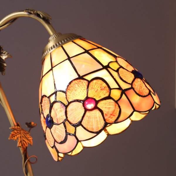 European Shell Marble Stained Glass Table Light - Image 4