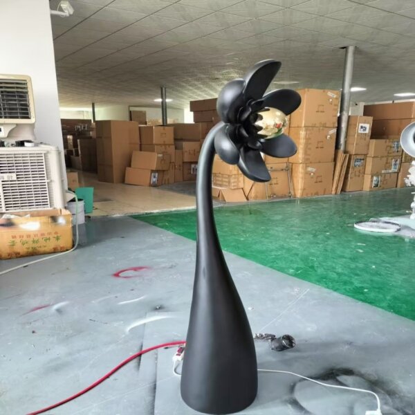 H165cm Flower Resin E27 Black Floor Light - Image 5