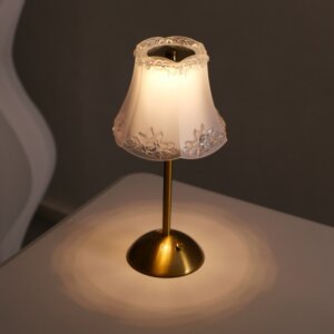 H32cm USB Pink Rose Table Light