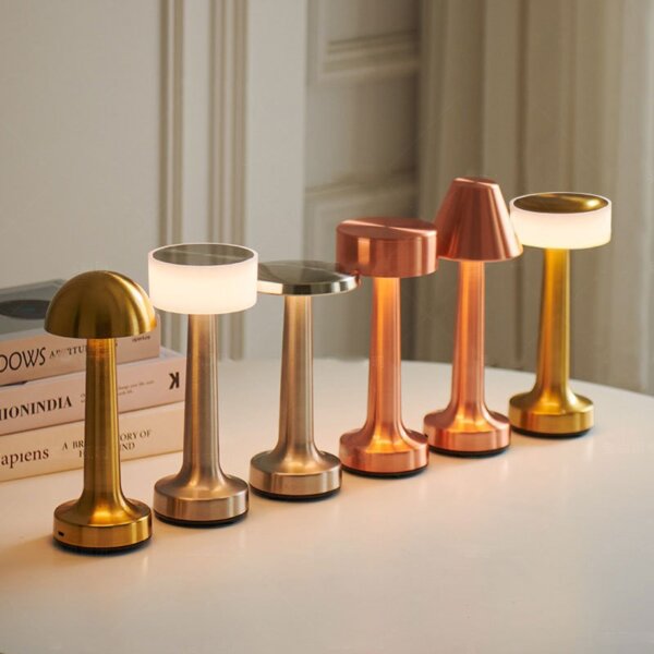 Metal Colourful LED Table Light - 图片 2