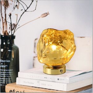 H20cm Aluminum Glass Table Light