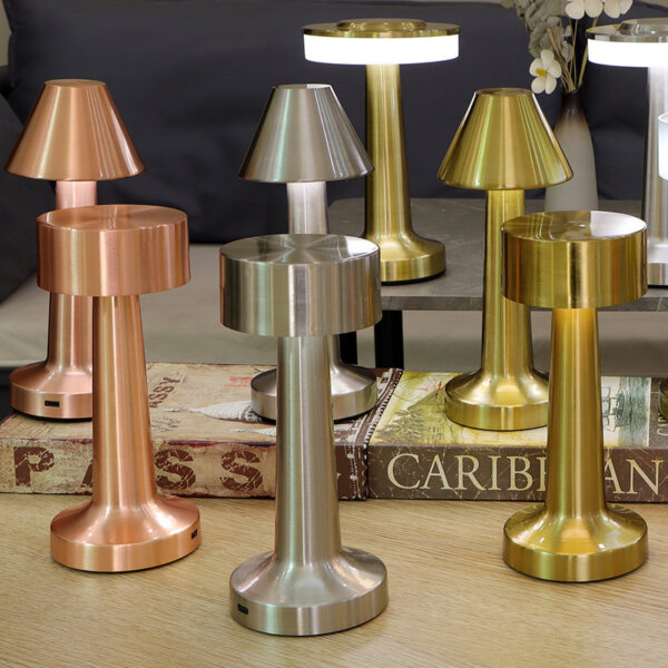 Metal Colourful LED Table Light - 图片 3