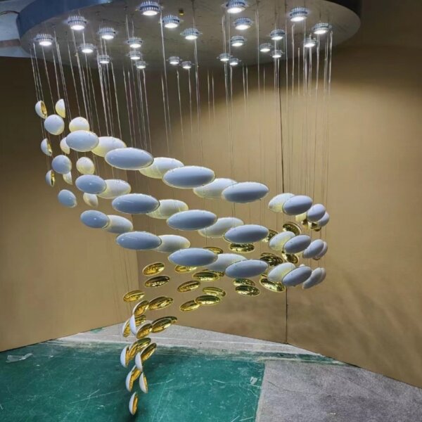 Gold White Multi-Layer Glass Chandelier - 图片 2