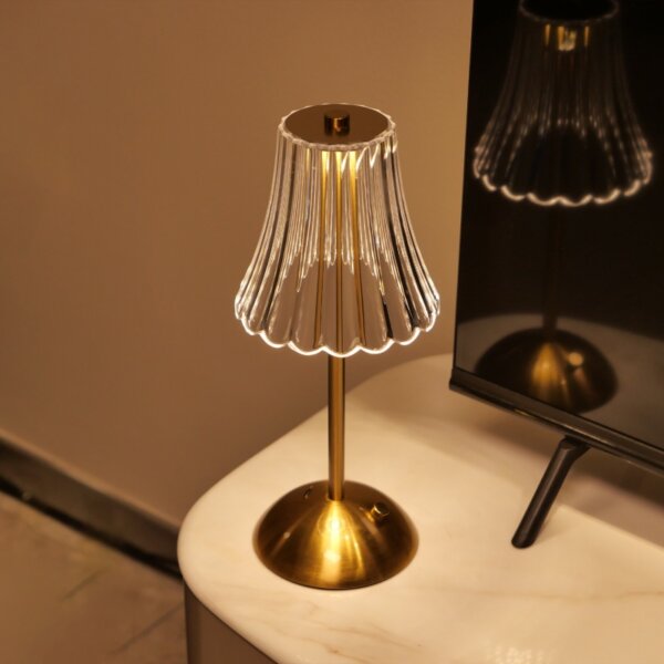 Copper USB LED Table Light - 图片 4